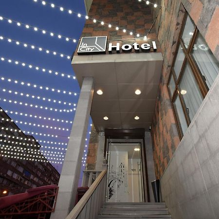 In City Hotel Yerevan Exterior foto